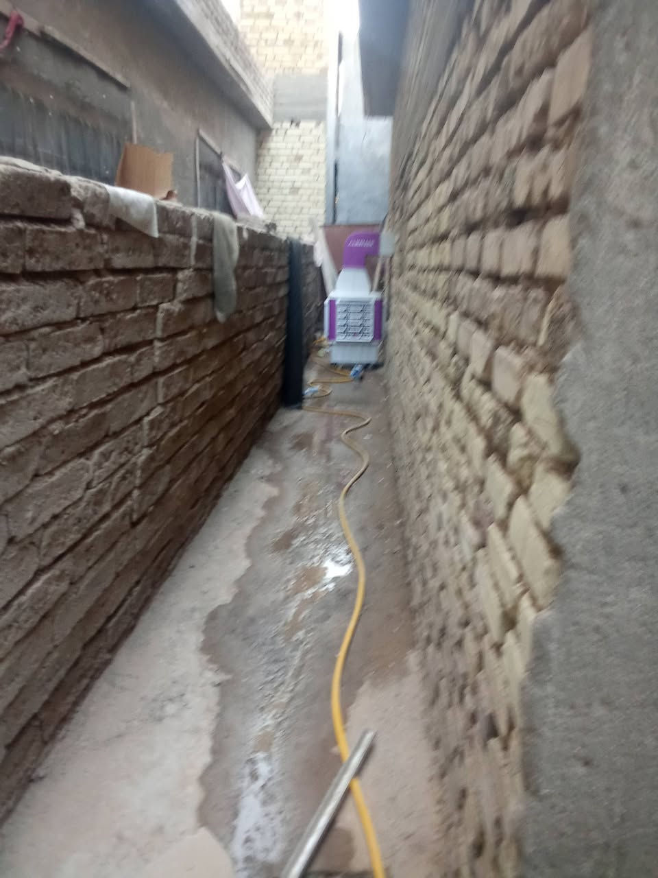 السلام عليكم بيت للبيع مساحه 250متر شارع الباشه اول فرع عل ايدك اليسره مجاور ابودعاء المضمد السعر 115مليون بيه مجال ***********
