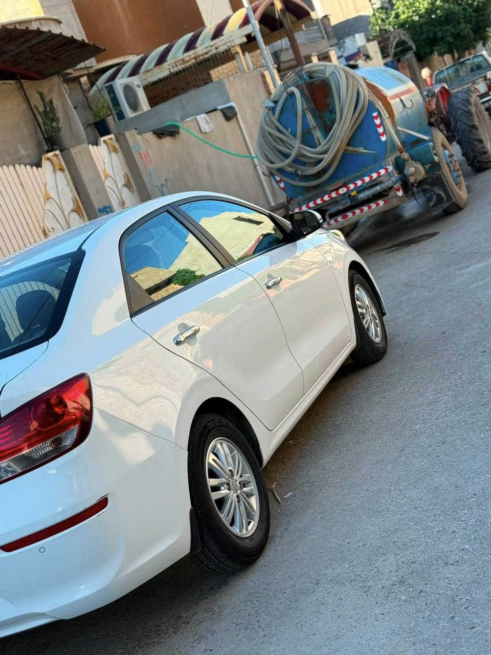 كيا بيكاس للبيع موديل 2020
فول بدون بصمه 
كلين بيها حالوب مكانتين لو 3 فقط 
محرك 1400 دوش كير AT
ماشيه 64 الف كيلو 
سياره جاهزه ربع ماتصرف عليها 
شاشه ربط كار بلي 
سياره قتصاديه واعتماديه 
كير محرك شرط 
سياره بأسمي ثاني يوم تحويل رقم اربيل 
مكان السياره موصل زهور 
***********
