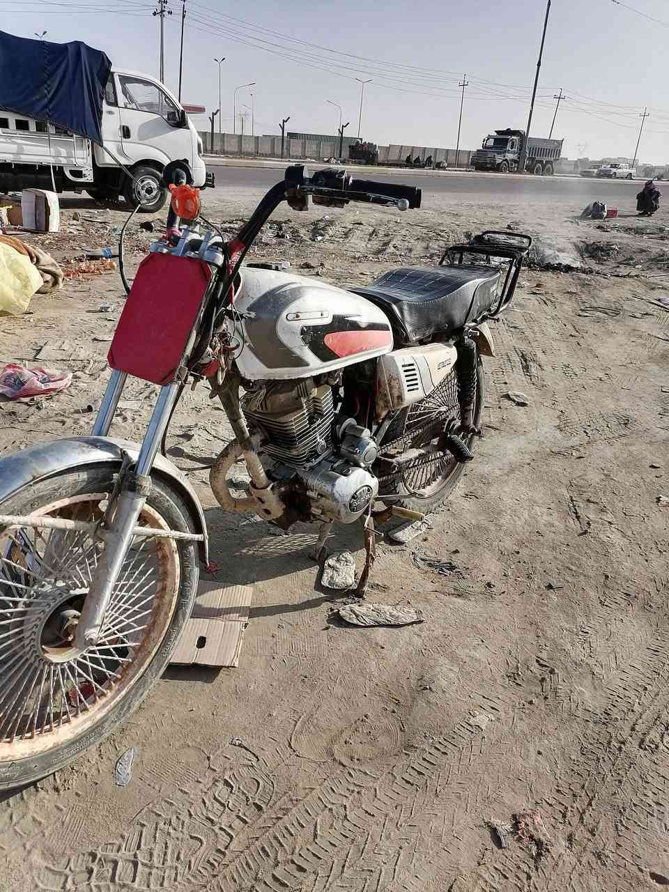 سلام عليكم دراجه إيراني للبيع كلك كل نقص مابيه محركه خمسه كير مفتوح سعره 250 بيه مجال قليل شراي خاص هذا رقمي *********** بيه واتساب
