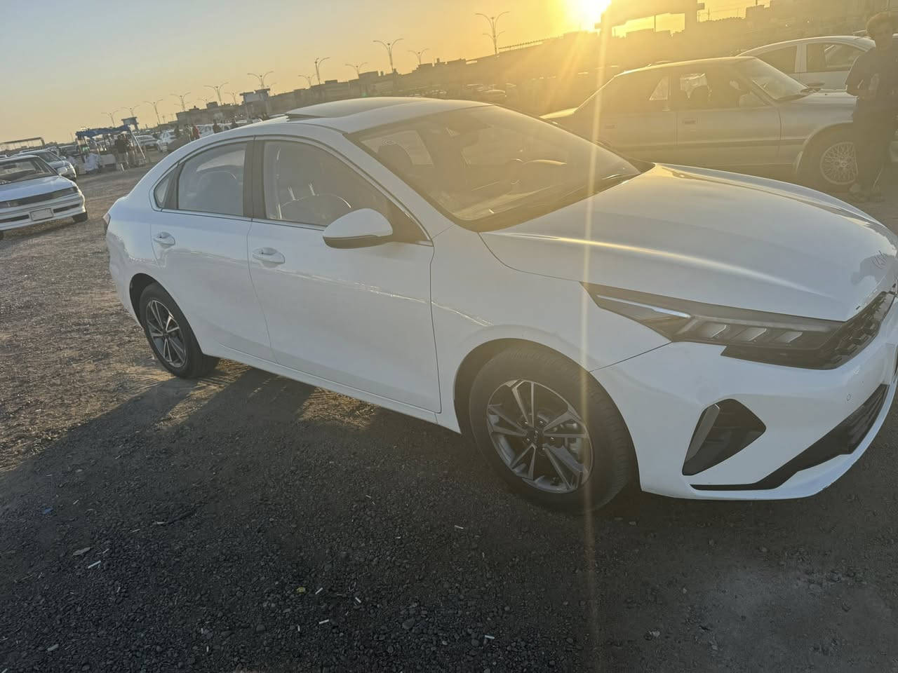 K3 موديل 2025
سياره كفاله بس بيها ضربه بسيطه بـ جمالغ الامامي سياره نظيفه وحلوه السعر 142$
لـ استفسار التواصل مع الرقم 
***********
