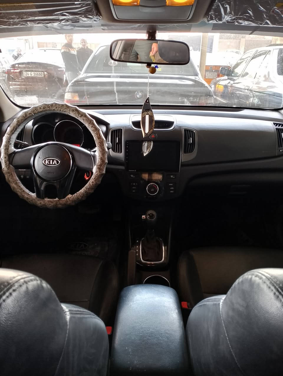 السلام عليكم  
كيه فورتي للبيع موديل 13 رقم نينوى كابون بانزين مكفوله كفاله عامه 
كير محرك شرط لايت زينول  شرط الوكاله والتحويل 
السعر 110 وبي مجال 
التواصل مع صاحبها 
***********.،، ***********
