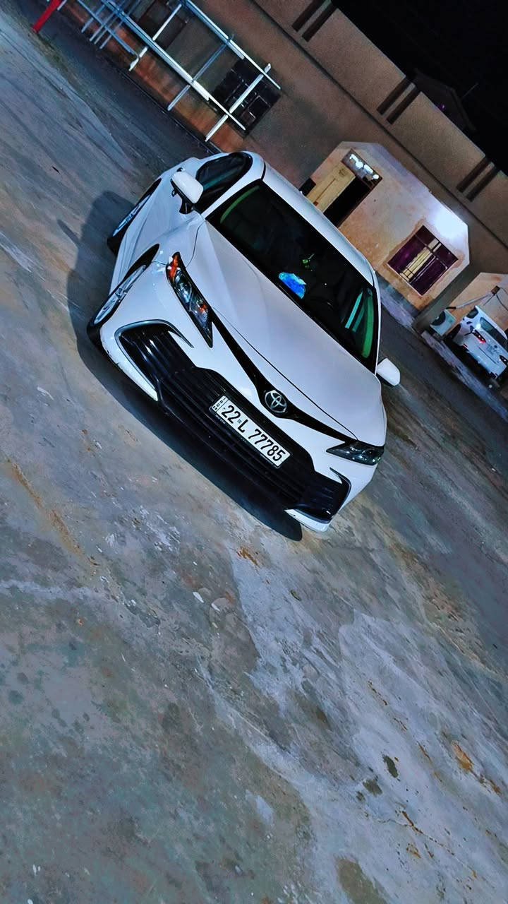 كامري 21 نقد فقط الوصل موجود بالصوره وضرر خارج موجود بالصوره السعر 175 ورقه اتصال عل رقم 
***********

