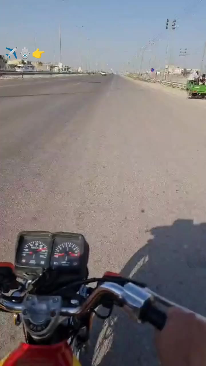 السلام عليكم شباب دراجه للبيع
نامه موديل 25 اوراق مكاني كربلاء جامع الفريحه *********** هذا بي واتساب
*********** هذا رقمي خابرني
