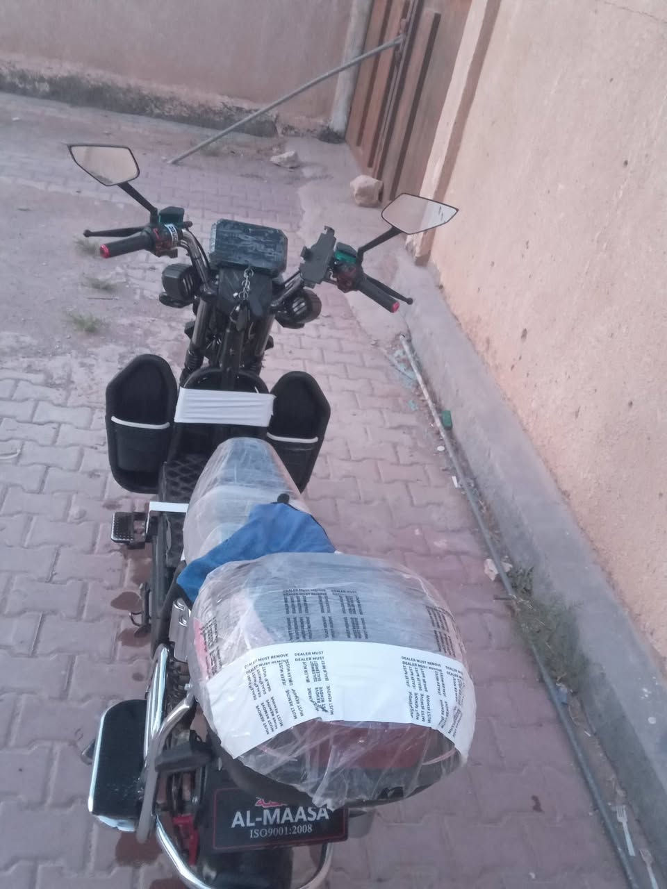 السلام عليكم دراجه شحن جبلي للبيع موديل ٢٤ بطاريات ٦  كهربائيات كله شغاله ما بيه اي شي السعر ٥٠٠ وبي مجال للطيبين العنوان الرمادي التأميم الدواجن  الرقم ***********
