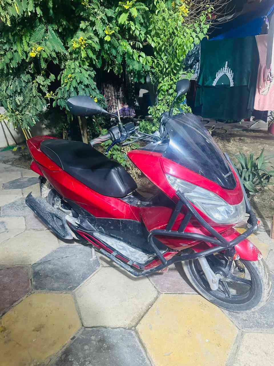 بي سي اكس  جيل ثاني ياباننني اصلي مو ماليزي ولا كوري حبايب ياباني دراجه بلاديه خرسه ماتنسمع  كله عل وضع اليابان 
ه‍ ***********
