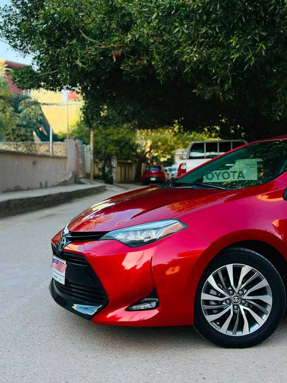 السلام عليكم
اقره التفاصيل قبل لا تتصل 
للبيع فقط بدون مراوس
كورلا 2019 مواصفات فول Xle 
حادثها جاملغ وبنيد  والباقي كفاله دواخل مكفوله 
البنيد مصبوغ والجاملغ مبدل فقط. سياره اني مستوردها 
ماشيه 74 شرط الفحص 
مواصفات لايت عدستين 
فتحه وبصمه  وكشنات جلد رادار امامي 
شاشه وكامره.  سياره جاهزه للاخير 
رقم بابل بسمي.  
سونارها ورقم الشاصي مرفق بالصور 
سعرها 140 ورقه وبيها مجال 
مكان السياره مركز المدينه 
للاستفسار الاتصال 
***********
ملاحظه صور حادث ماعندي شباب 🪬
واسف على الاطاله 
اخويه معجبتك السياره ندعيلنا بالرزق
