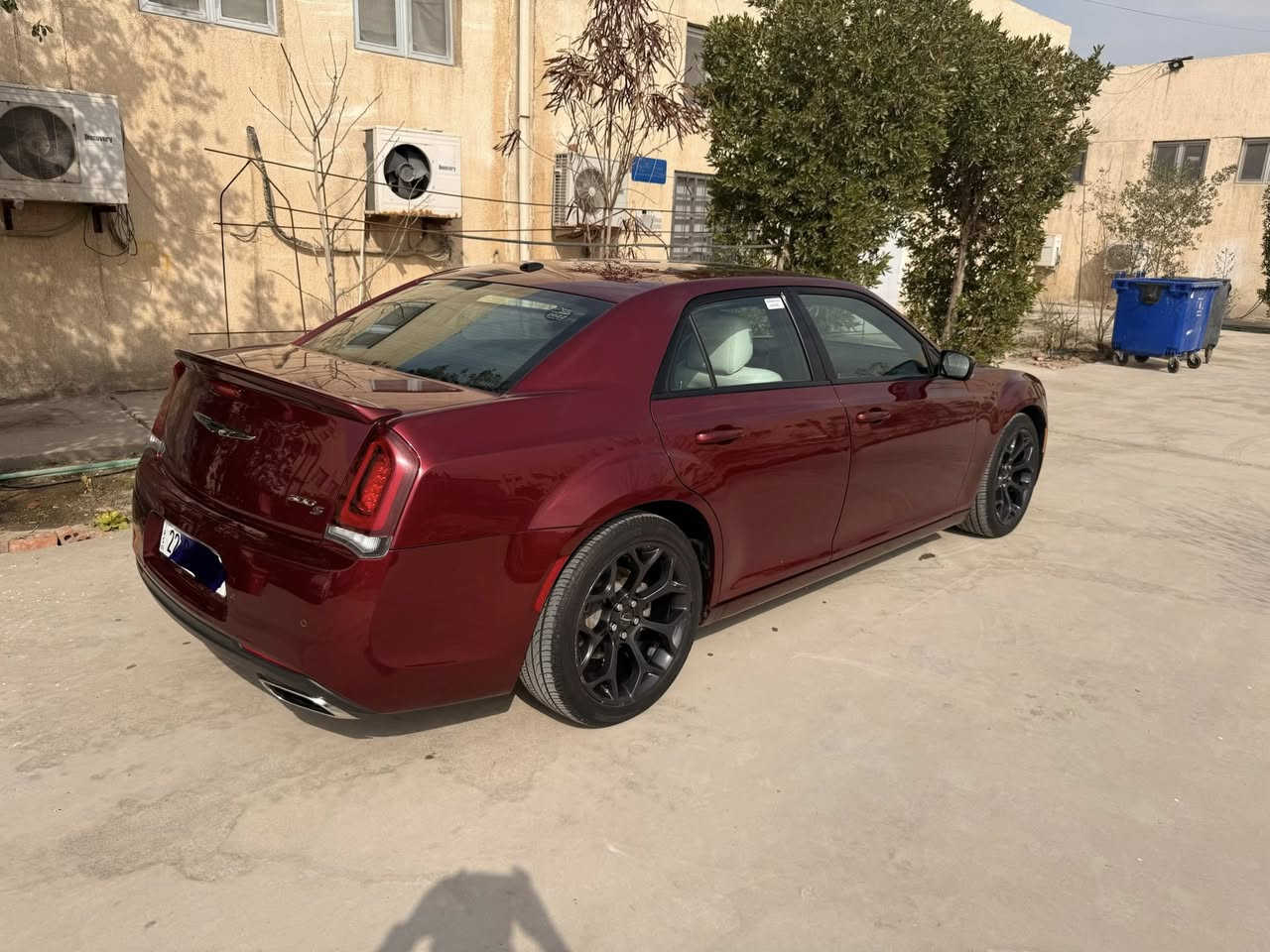 السلام عليكم
اوباما رقم اربيل  كلين S2022  خليجي هارلم فول مواصفات 
رادار امامي وجانبي 
كشن تبريد خزن 
برده خلفيه 
شفتات 
حساس امي خلفي 
مكان السيارة البصرة
***********
