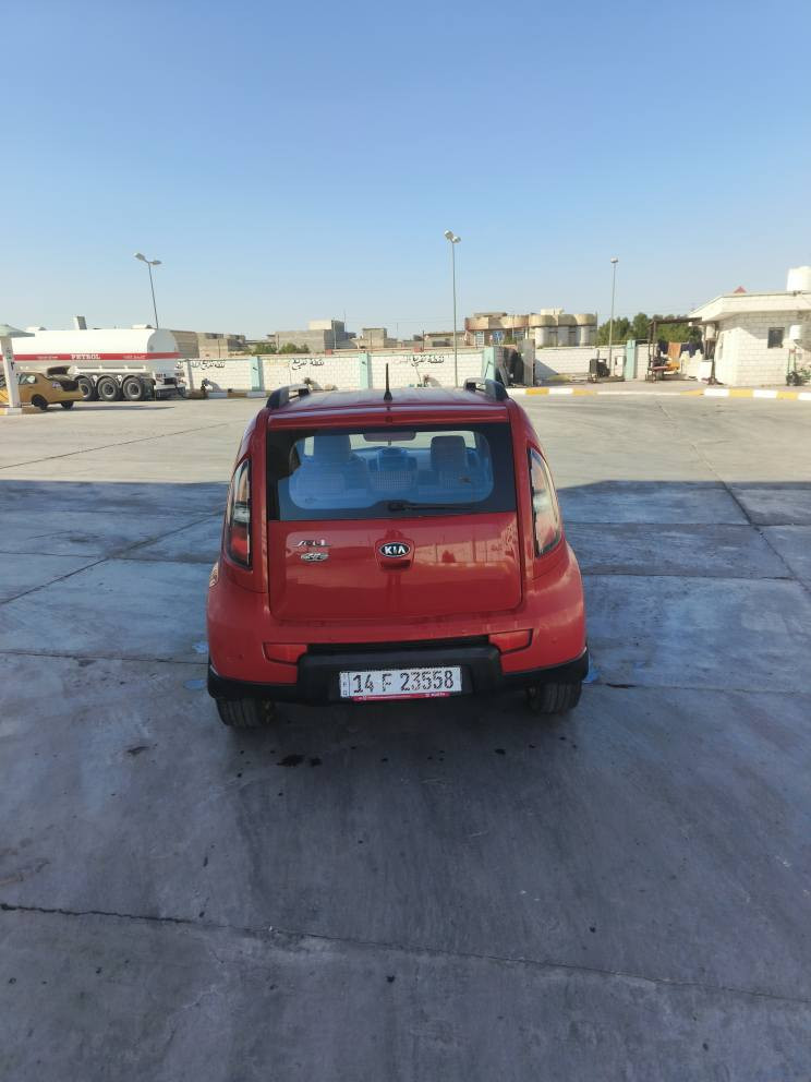 كيه صول خليجي موديل2012
(السعر85)(***********)كفاله من الضربه وتبديل مكينه١٦٠٠دوش وكير كفاله بيها رشات صبغ قليله تبريد ثلج حداديه جديده تخم تاير جدد كهربايات كلها شغاله رقم بصره نكليزي السنويه لغاية 28تحويل عنوان السياره البصره‪*********** البصرة, العراق
