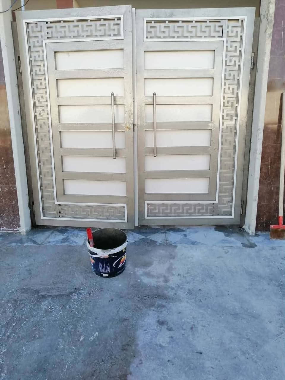 السلام عليكم ورحمه الله وبركاته
كادر صباغين نشتغل فقط في ديالى 
شغل درجه اولى واسعار مناسبه الاتصال او واتساب ***********
