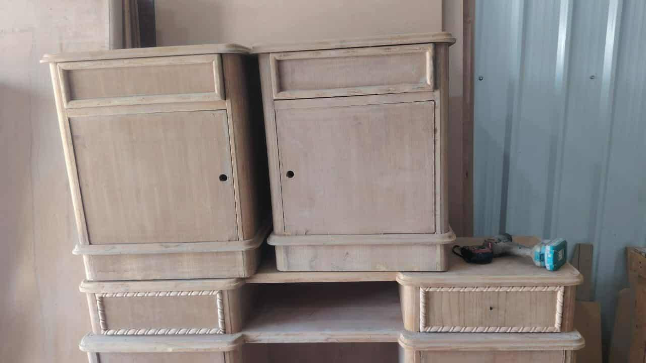 غرفه نوم صاج تسكام ثقيل ٦ ابواب طابقين عايزه بس صبغ وجربايه 
مكانهه حي الأنصار 
سعرهه ٧٥٠ وبيهه مجال


**إذا كنت صاحب هذا الإعلان وتريد حذفه لأي سبب، رجاءا أرسل رسالة إلى الدعم الفني**