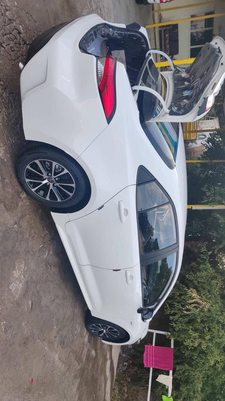 سلام عليكم سياره كورلا ها يبرد 2024 سياره جاهزه وجديده كير ومكينه جديدات ودوشمه ارضيه مواصفات السياره فتحه بصمه حساسات قياده ذاتيه فول موصفات ورقم السياره اربيل  والسعر 150وبيها مجال تحويل او وكاله بلخدمه  مكان السياره حله  تفاصيل اكثر هذا رقمي ***********
