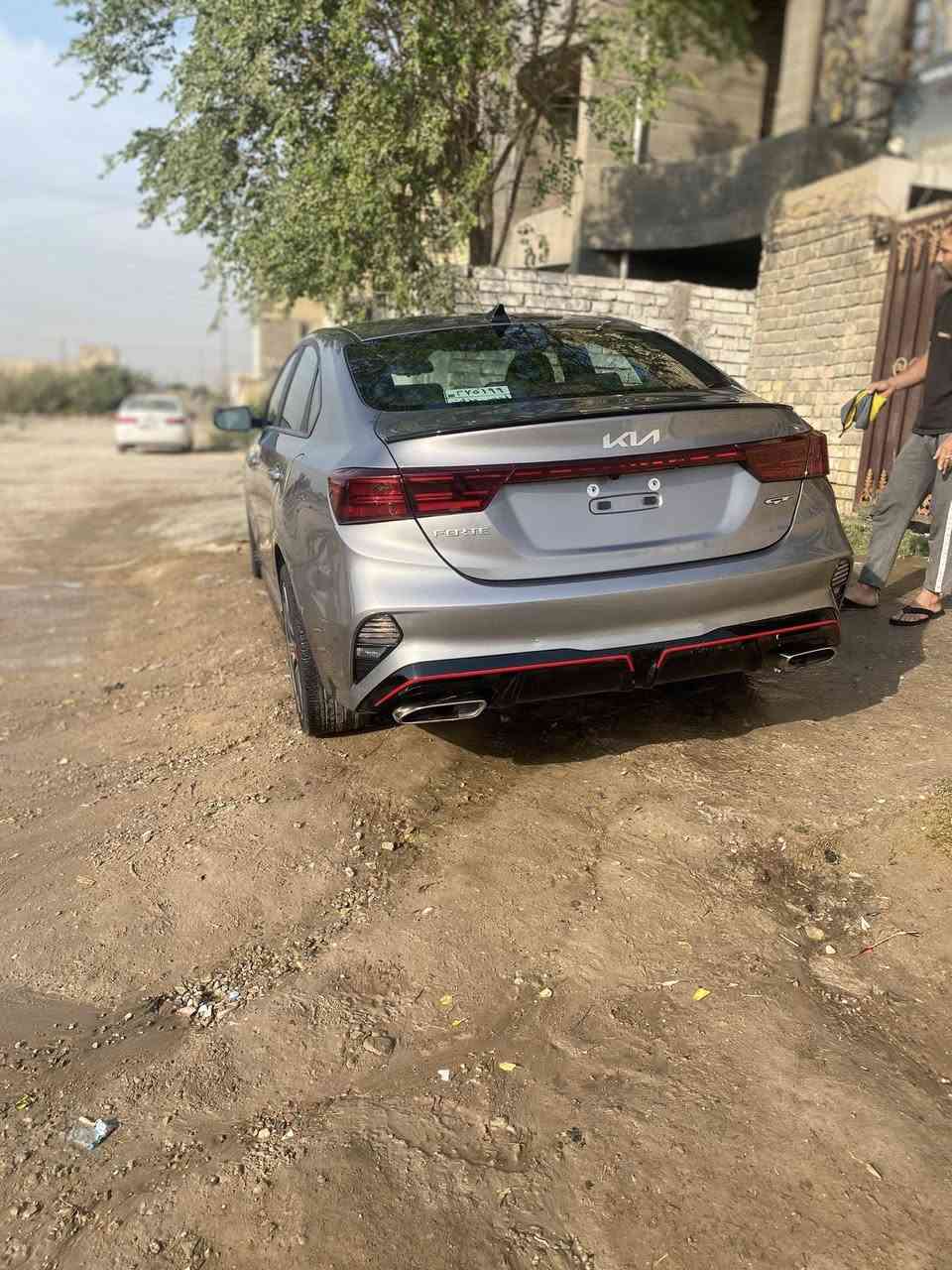 سلام وعليكم كيا فورتي 2024 سياره نضيف وحلوه ماشيه 10الاف  جي تي
مكينه 1600تيربو 

كير دبل كلج 7نمر 

شاشه كبير رادار جاني رادار امامي وخلفي 

ترحيب عند الاقتراب 

تشغيل عن بعد. وبيه مواصفات بعد هوايه السياره دخول جديد  مكمل سمكره بقي بس صبغ ورقم  حادثها موضح بلصوره بدون دواخل ع المكينه البنيد بي اصبعين راجع بارد أيٌـ.YESـہٌَ ستفسار اتصل وبخدمتك (***********)
