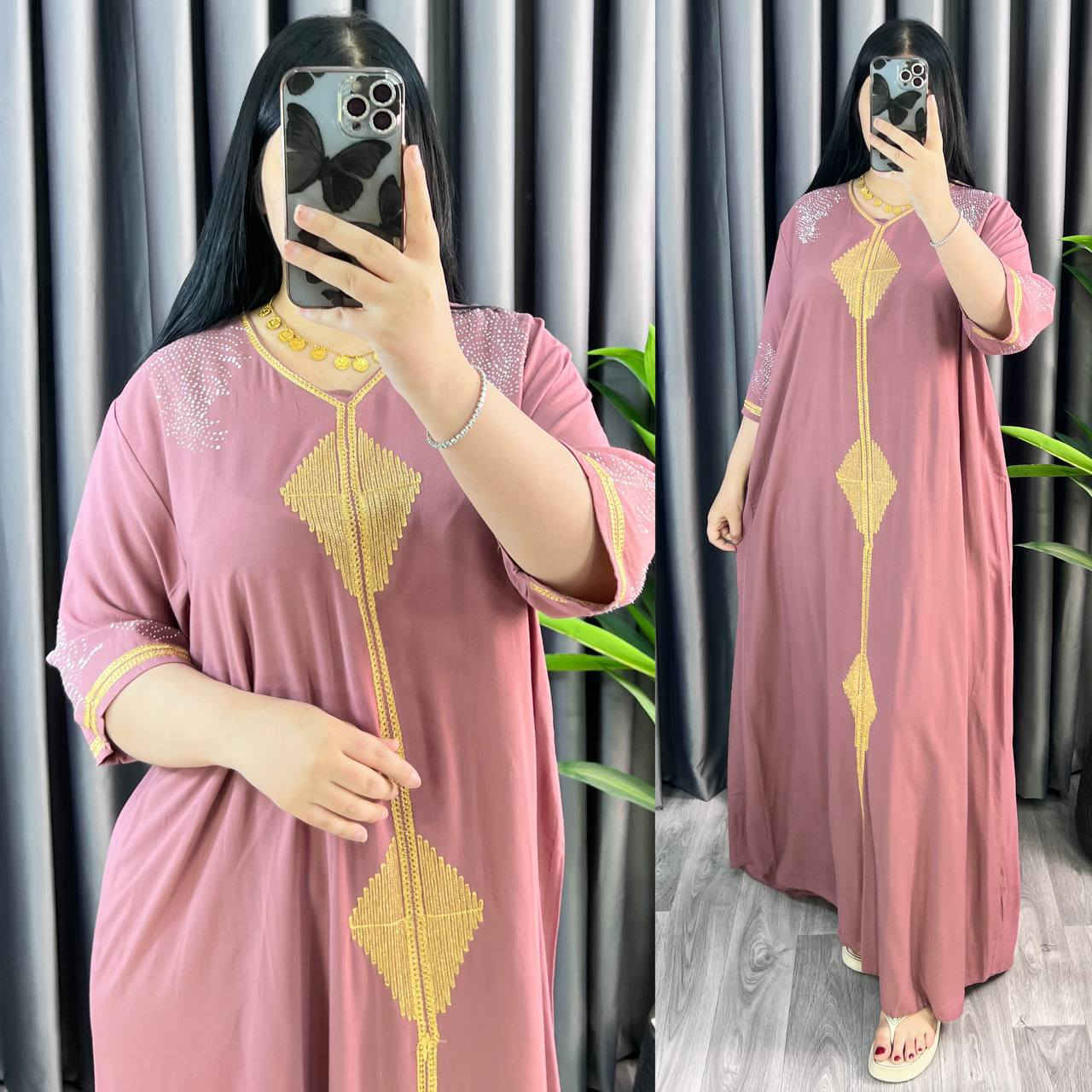 جديد كليآ 

دشداشه سوتاج 

كشمير مغسول تطعيم تطريز وستراس 

خامه كشمير مغسول درجه اولى 

القياسات 
2xL
3xL
4xL
5xL
سعر درزن 96الف
مفرد 12 الاف


**إذا كنت صاحب هذا الإعلان وتريد حذفه لأي سبب، رجاءا أرسل رسالة إلى الدعم الفني**