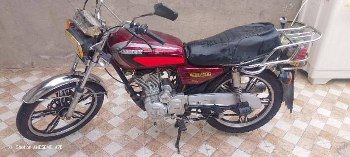 دراجة سيفان موديل 2020 حلوة أو مرتبة أو ما تعبانة أو نضيفة أو أوراق كاملة تايرات جدد مبدلات دهن كل 20يوم تبدين أو 25يوم شلعتهة دراجة حلوة ما مفتوحة مابيه كلشي سعر درجة 350او بيهة مجال او مو شراي لا يراسل
*********** رقم هاتف ديالى
