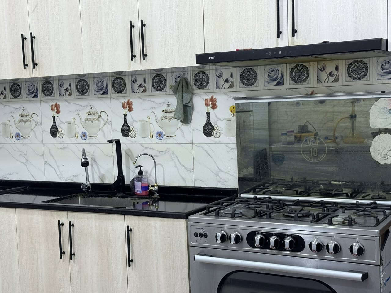 كاونتر استعمال شهرين جديد السعر مليونين ونص وبيه مجال


**إذا كنت صاحب هذا الإعلان وتريد حذفه لأي سبب، رجاءا أرسل رسالة إلى الدعم الفني**