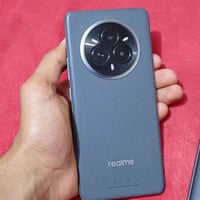 ريلمي ١٤ برو • ٢٥٦ • خدش بالكاميرا