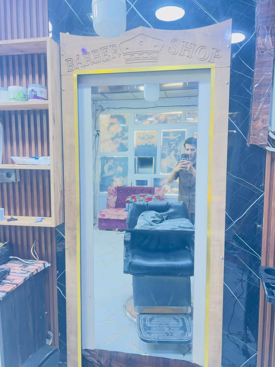 للبيع رفوف عدد ٢ نضيفات فول امرايات عدد ٢ نضيفات العنوان كركوك سعر خاص هاتف 📞 ***********
