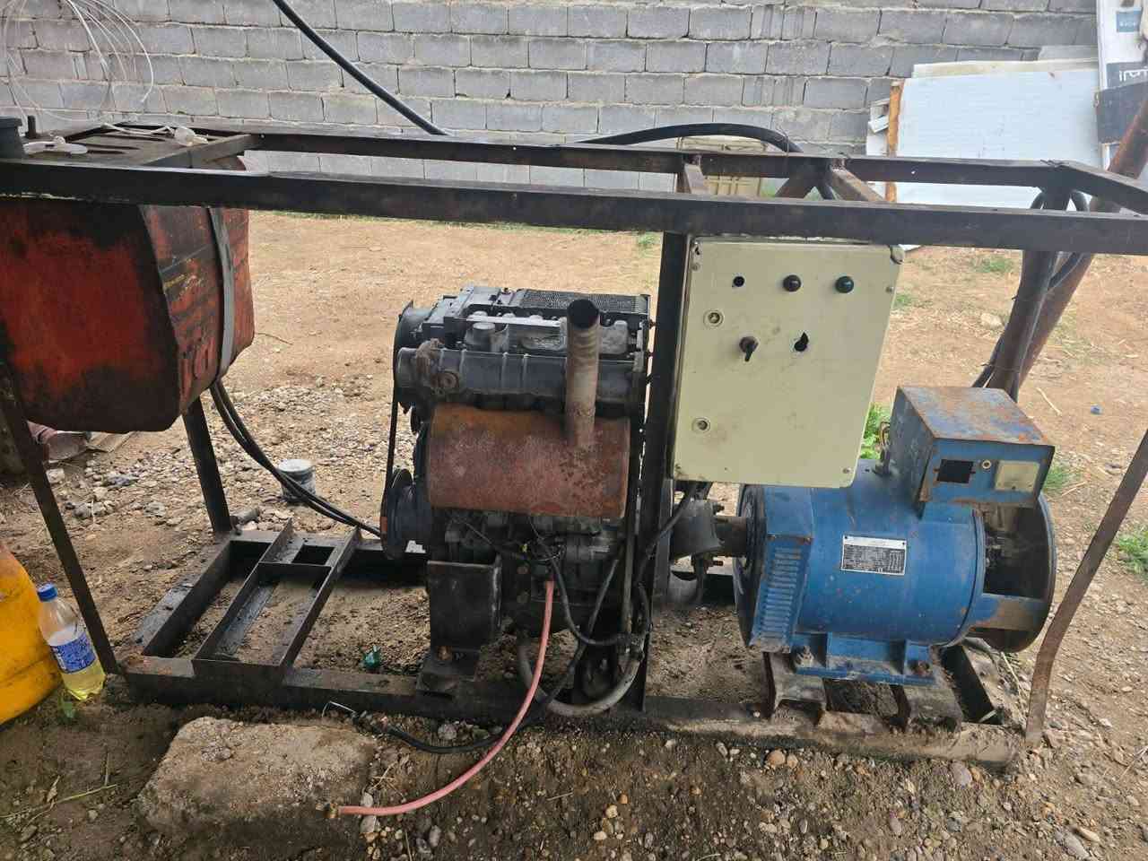 مولده دويز ألماني ٣بستم  راس توليد ٣٠ كيفي  هاتف 0787 776 7669.
***********. اني مكلف بالنشر.
