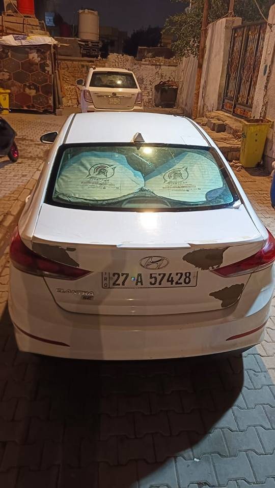 لانترا 17 مكينه 2000دوش بيهه اربع قطع 
السعر 120 
وتساب فقط اتصال ماعرف اقره *********** البصرة, العراق
