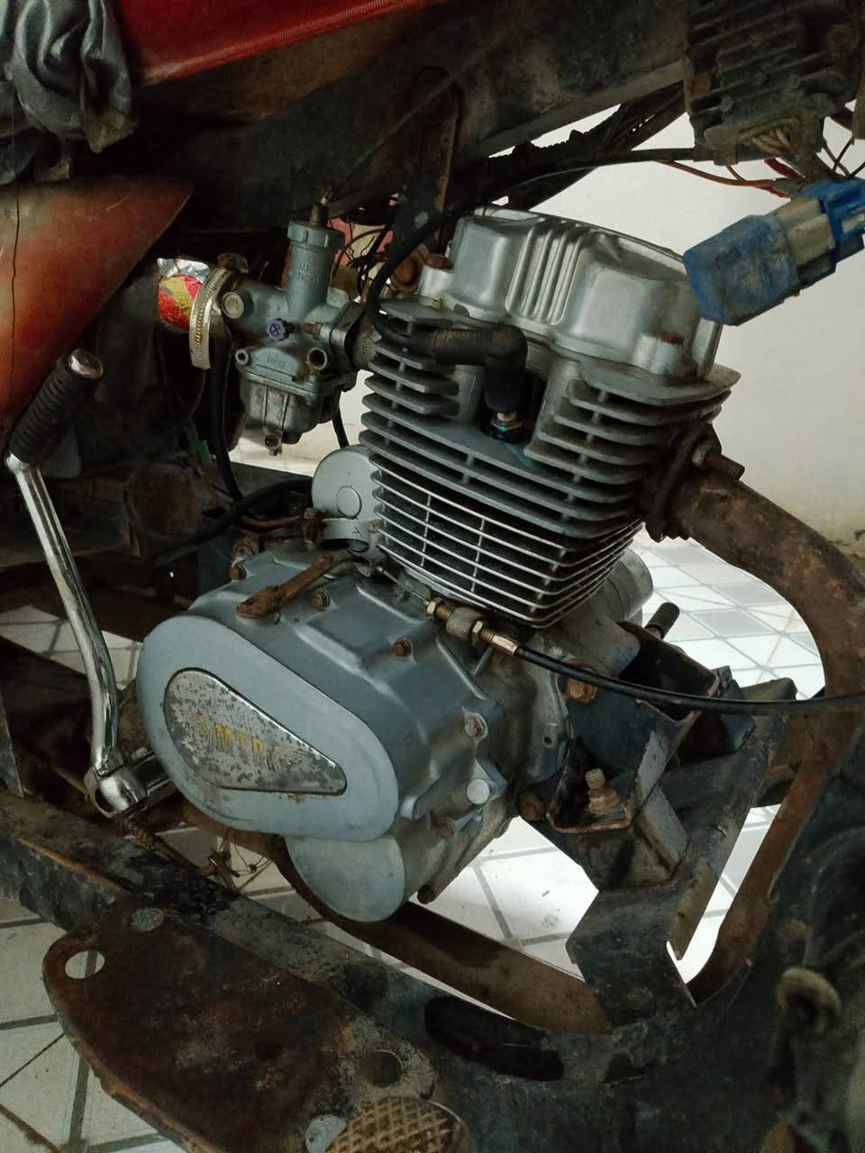 سلام عليكم ستوتة ام تي ار للبيع سعر ٩٠٠ بيها مجال حك جية أوراق كاملة وصل ترقيم مستلم
نضيفة خير من اللة كهربائيات شغالة عنوان تقاطع القدس***********واتساب
