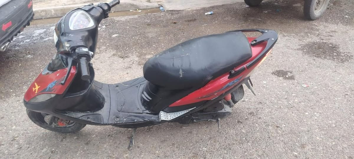 ماكس للبيع بوشه ٤٩ بلادي 
نكره سلف كهربائيات كلها شغاله 
السعر ٣٧٥ 
نقص بس باتري باتريه ضعيفً
***********
