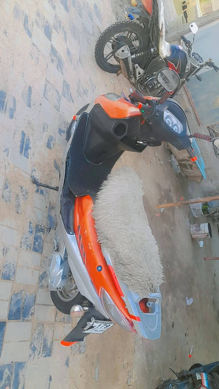 دراجه سايم  مكينه تخم تاير دراجه جاهزه لايت عالي ناصي دبل اشاره كلج جديد كابريته دراجه مال جناي السعر ٤٠٠اوبيه مجال الستفسار *********** او مراوس اب ايراني
