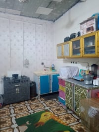 حي الزيتون بصره • غرفتين • تواليت داخل وخارج