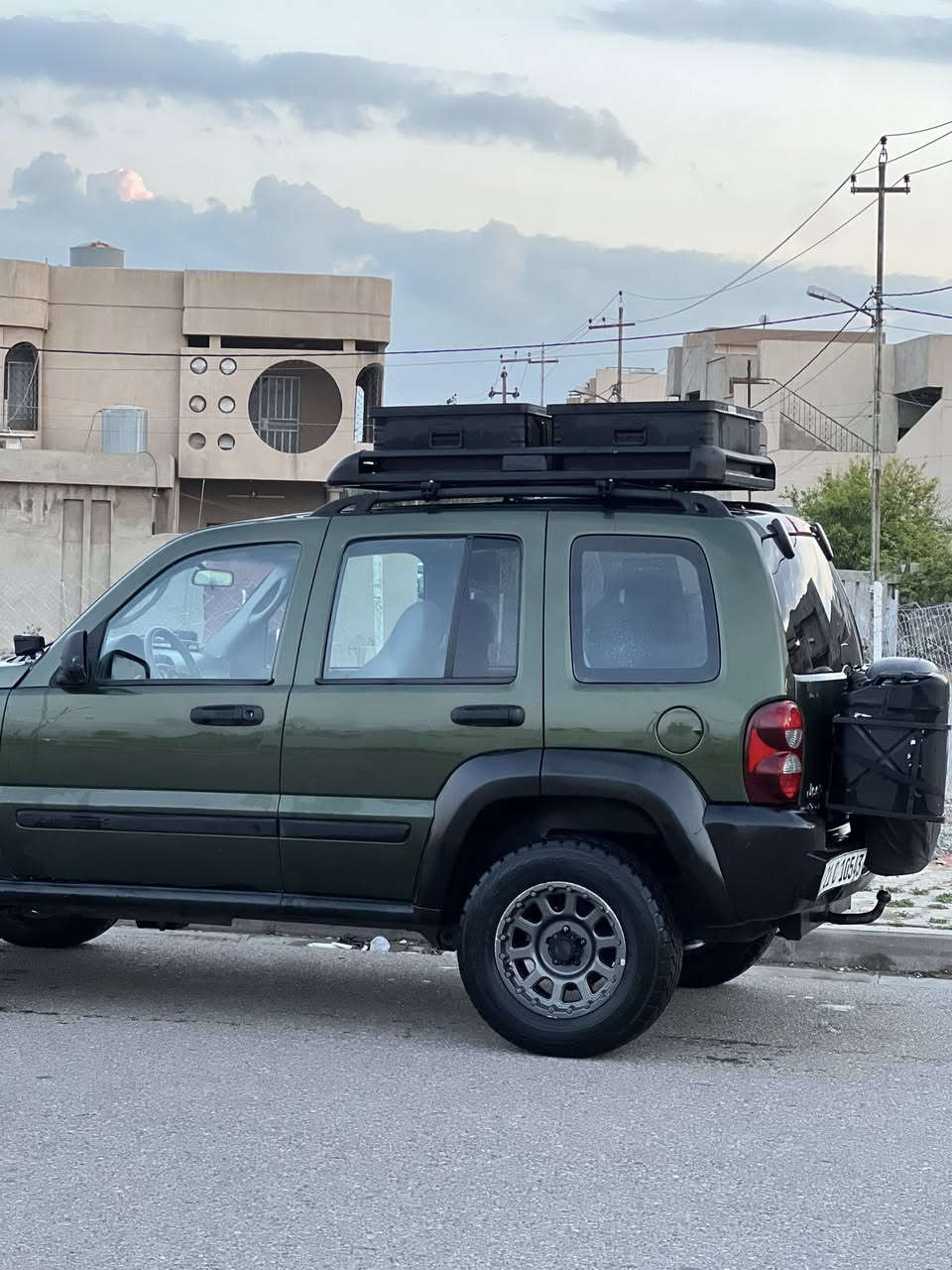 سلام عليكم تحياتي لجميع ألاعضاء❤️
جيب ليبرتي 2007 اللون المميز زيتوني😍
بدون حادث السياره 
صبغ بلادي الله شاهد حته بدون بوليش 
بيها باب سايق والخلف السياق بخ اثر جراد
فول اوفرود 
كير 
محرك
اكسل
دبل اكسل
كلشي بشرط النضافه 100‎%‎
محرك مبدل بلادي شرط البخار والفتح لوك بل جيس
عليها ويل وتايرات 
وصناديك ألمنيوم ثنين
چنج
سبير
جلكان
نضافه100‎%‎
داخل السياره نضافه80‎%‎
مداريها السياره كلش
رقم سليمانيه 
شرط التحويل
شرط الغرامات 
شرط أصولي من زاخو للبصره
عليها شاشه كار بلي + اندرويد 
سماعات كلها شغاله
كهربائيات كلها شغاله 
مكان كركوك (***********)
السعر 90 وبيها مجال قليل ❤️
