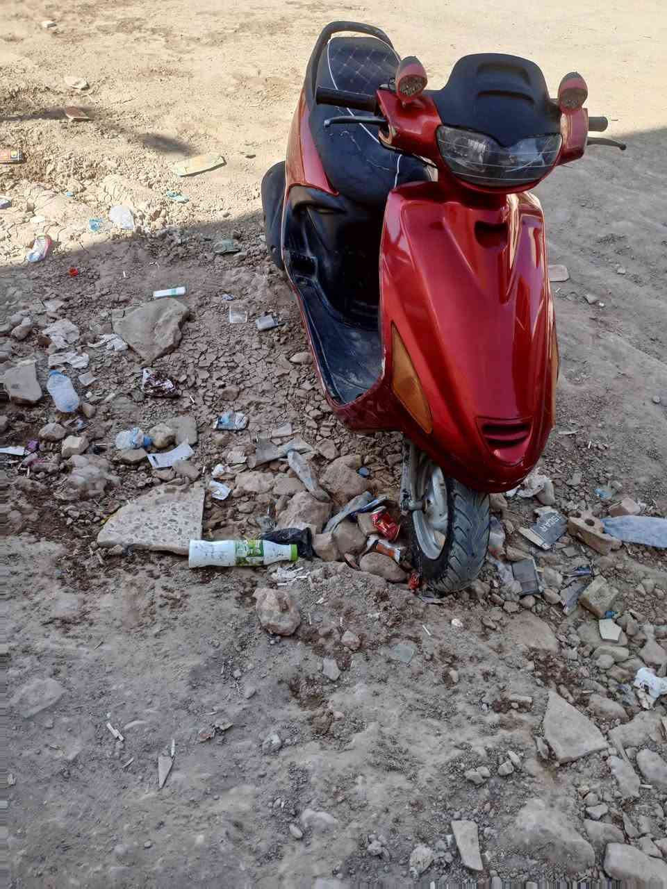دراجه فراشه للبيع فحل كلشي شغال بيها مكينه خير من الله تخم تاير لايت عالي ناصي  مكان بابل ابو خستاوي حسينه ام البنين السعر 320وبيها مجال الاتصال علاالرقم ***********
