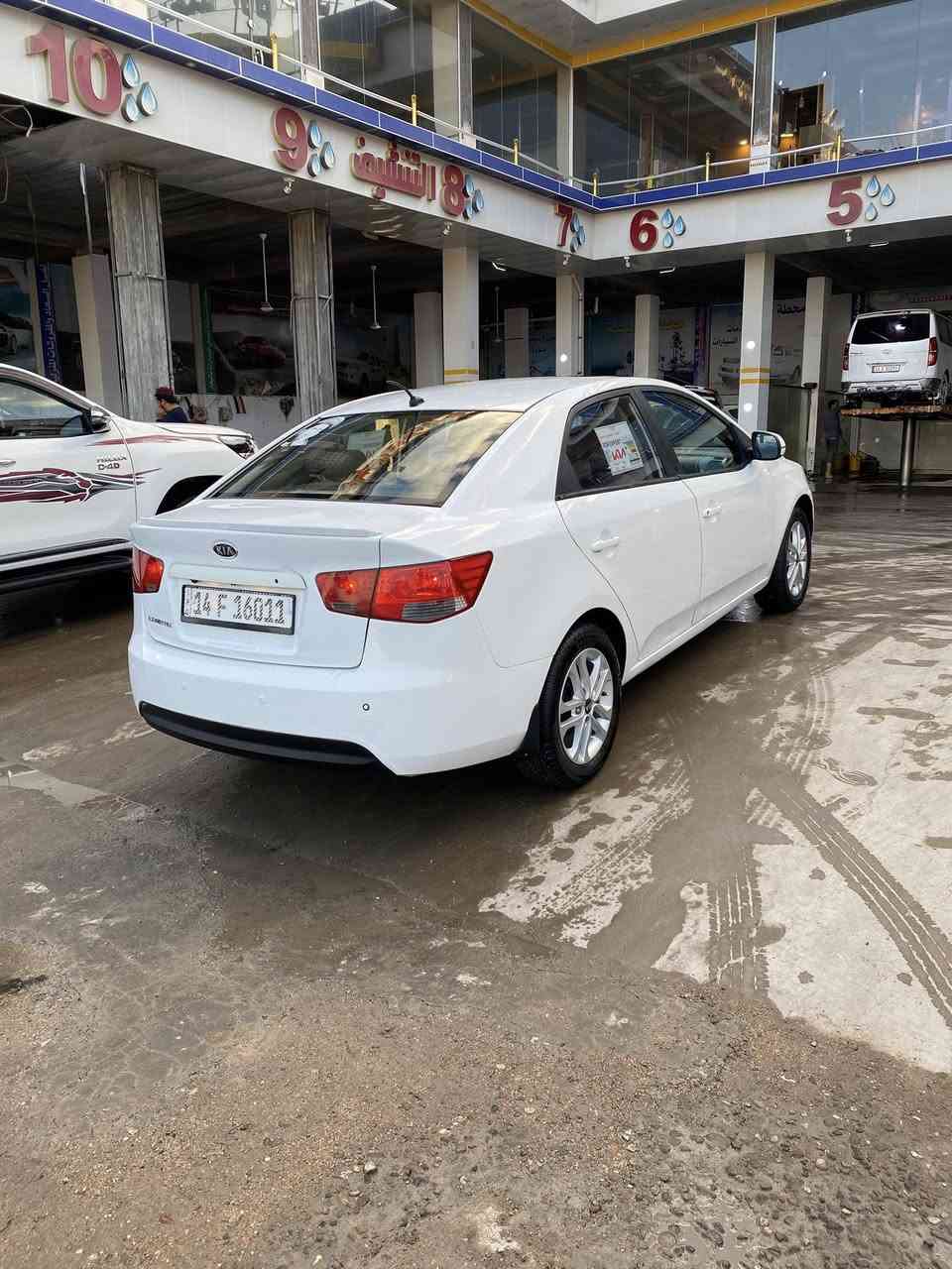 سلام عليكم  وارد خليجي سيراتو مديل 2011 سياره مكفوله ضربه تبديل صبغ قطعتين فقط مكينه 1600 مكفوله سياره فول مواصفات تنته اشاير بل مرايه مرايات شفط حساسات خلفيه كامره دواخل لونين رقم بصره صاعده هزه سنويه 2030  رقم جديد  تخم تاير وحداديه  جديده سعر 98 مجال بسيط رقم الهاتف ***********
