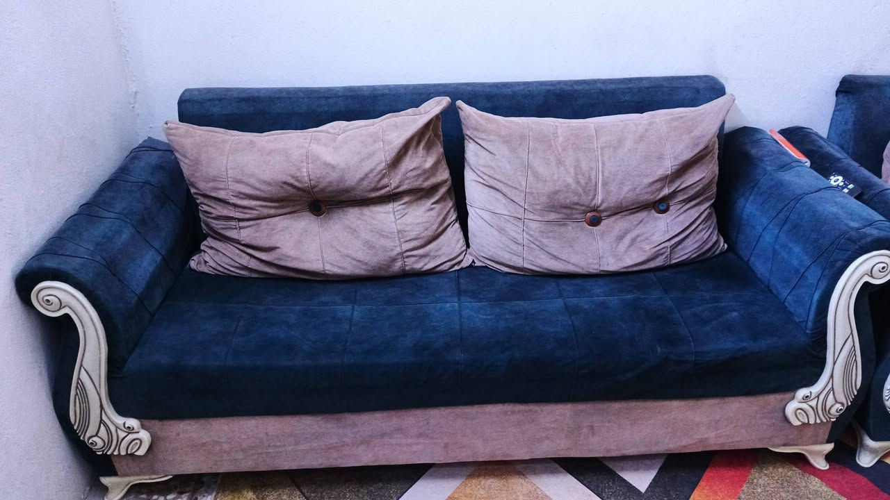 للبيع ٧مقاعد ١٥٠مكاني البياع


**إذا كنت صاحب هذا الإعلان وتريد حذفه لأي سبب، رجاءا أرسل رسالة إلى الدعم الفني**