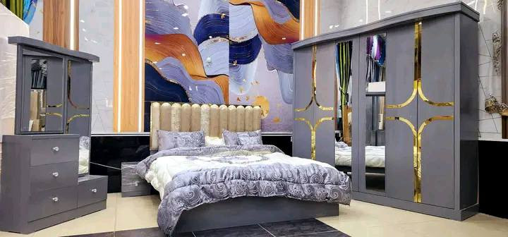 اتخذ قرارك الان 🤩🤩 السعر 200
نحن نعلم انك تبحث عن الاناقة والفخامة والجمال 🥳🥳 
لذالك وفرنا عليك عناء البحث 💁💁
وجعلنا فرصتك في الحصول على ما تحب أسهل  تجد خيارات متعددة تتناسب مع كل الاذواق 🤩🤩🤩👇
امنح نفسك فرصة لزيارتنا تجد ما يسعدك 🥰🥰
غرفة نوم ملكي تصميم  روعه
يوجد عدت اشكال وألوان 
وأيضاً يوجد تفصول حسب الطلب 
وكما يوجد أيضاً شحن لجميع المحافظات 
للطلب والاستفسار يرجى التواصل معنا على  0772 906 0772 906 849
