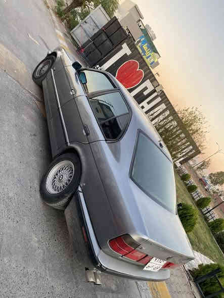 بیئێم مودیل1991
کراوە بە 1995
 525iبیلاد گێر ئۆتۆماتیک مەکینە کەپس
 گێرو مەکینەو ئەکسل بەشەرت
بۆیاخ عامە بەس چەمپێکی پێشی هەیە لای سەکن 
موسو بڕاوە بەشەرت 
سڵایت چوار جام کارەبا
 دەبڵ ئێرباک پێش پان
 کوشن جلدی سپی
 چوار تایەو ویلی موشەبەکی بیلادی لەژێرە
ڕەقەم هەولێر سەنەوی بەسەرجوە بەشەرتی تحویل  6ورەقە غرامەی لەسەرە دوای معامەلە ئەیگێرمەوە                سعر
51مجال
شوێن چەمچەماڵ 
ژ.م ***********
***********
ئەدمین ❤🌹
