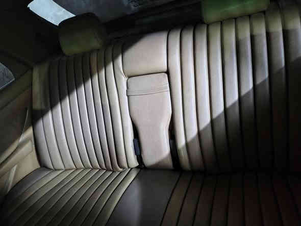 السلام عليكم ما ارسلت رئاسي موديل 87 بدون حادث صبغ جمالي محرك جير بشار سعر 85 ورقها ***********
