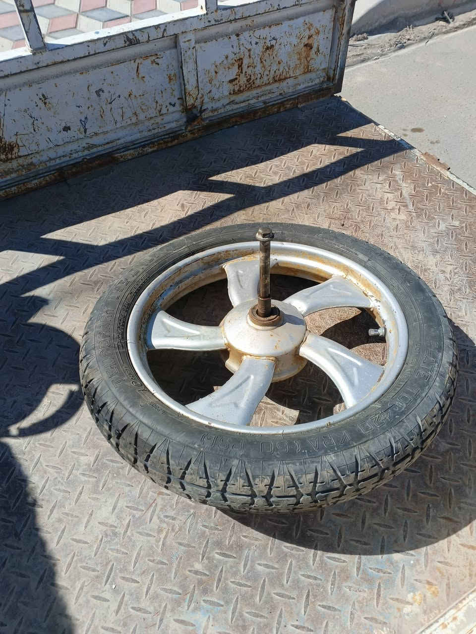 ويل هوة وتايرة ب٢٥


**إذا كنت صاحب هذا الإعلان وتريد حذفه لأي سبب، رجاءا أرسل رسالة إلى الدعم الفني**