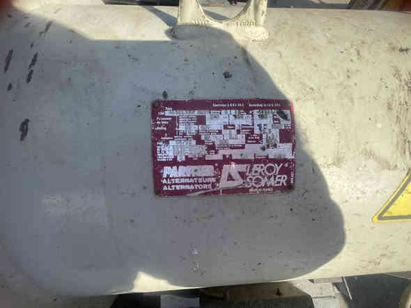 #وجبة جديدة
افيكو 137 
سيت بلاد
كايد 13 
   شاشة حماية
توليد لوري سمر 300 كيفي
عنوان فرع الأول ديالى خانقين 
فرع الثاني أربيل صناعه جنوبية 
هاتف ***********
***********
