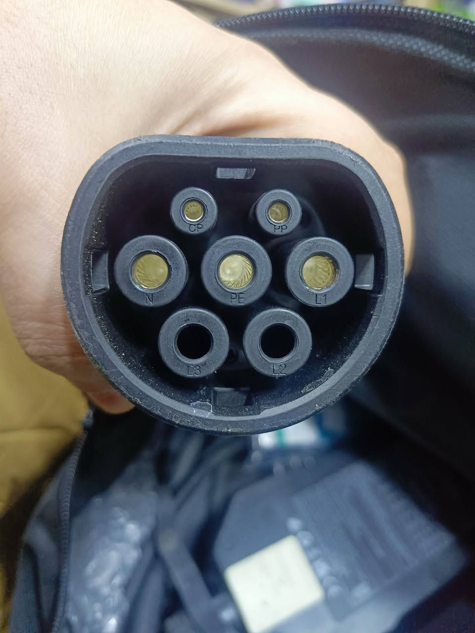 شاحن سيارة type 2
السعر 50 الف


**إذا كنت صاحب هذا الإعلان وتريد حذفه لأي سبب، رجاءا أرسل رسالة إلى الدعم الفني**