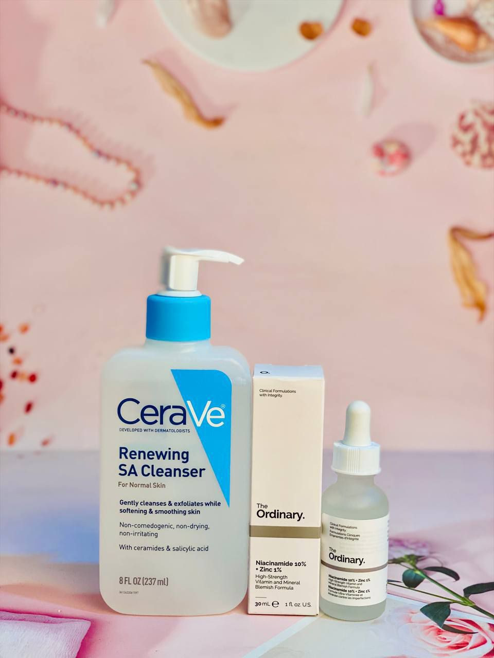 اذا تعانين من الحبوب والدهون الزايدة والمسامات ، هذا العرض يجمع غسول CeraVe المقشر + سيروم The Ordinary لتنقية البشرة 💯💯
1️⃣ غسول  من CeraVe 
غسول احترافي يحتوي على حمض الساليسيليك يساعد على تنظيف المسام بعمق، إزالة الخلايا الميتة، وتقليل ظهور الحبوب والرؤوس السوداء ✨
2️⃣ سيروم النياسيناميد من The Ordinary 
سيروم فعال بتركيبة قوية يساعد على تقليل الحبوب، التحكم بالإفرازات الدهنية، وتصغير المسام
منشأ المنتجات :
سيروم النياسيناميد من The Ordinary 🇨🇦 كندا 
غسول  من CeraVe 🇺🇸 أمريكا
#تصويرنا + #بوست

السعر خاص يوجد خدمه توصيل لجميع محافظات العراق


**إذا كنت صاحب هذا الإعلان وتريد حذفه لأي سبب، رجاءا أرسل رسالة إلى الدعم الفني**