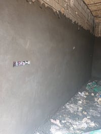 خلفه لبخ متفرغ حالين ونشتغل متر ويوميه مقطوعه ونثر 07818217774 وبي وات...