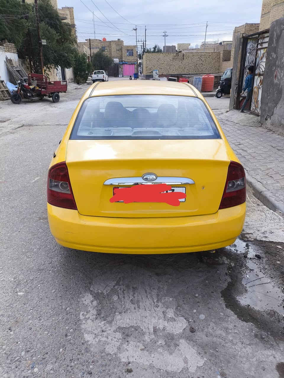 كيا سبكترا للبيع  موديل 2006 مصفره هيئه وغرامه سياره نظيفه مكينه كير حداديه جديدة مكينه 2000 بلاد حادثه جاملغ وبنيد جهة سائق والدوسه مال العبري جهة اليمين من جوه غرفه جديدة سياره مرتبه راعيه يريد مداور سعر 60 وبيه مجال 
رقمه ميسان / العنوان ميسان حي الشهداء 
***********
