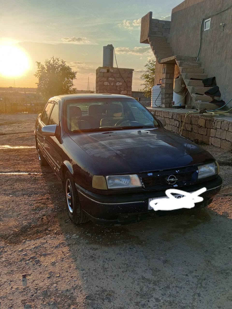 سلام عليكم أوبل فكترا موديل 1992
سياره جاهزة كير محرك 20بال شرط سياره مصبوغا عام جماليه فقط بيها ضرر جامرق خلفي رقم كركوك انكليزي سنويه لل27  سياره بال واقع أحلا من الصور سعر38 رقم الهاتف ***********
