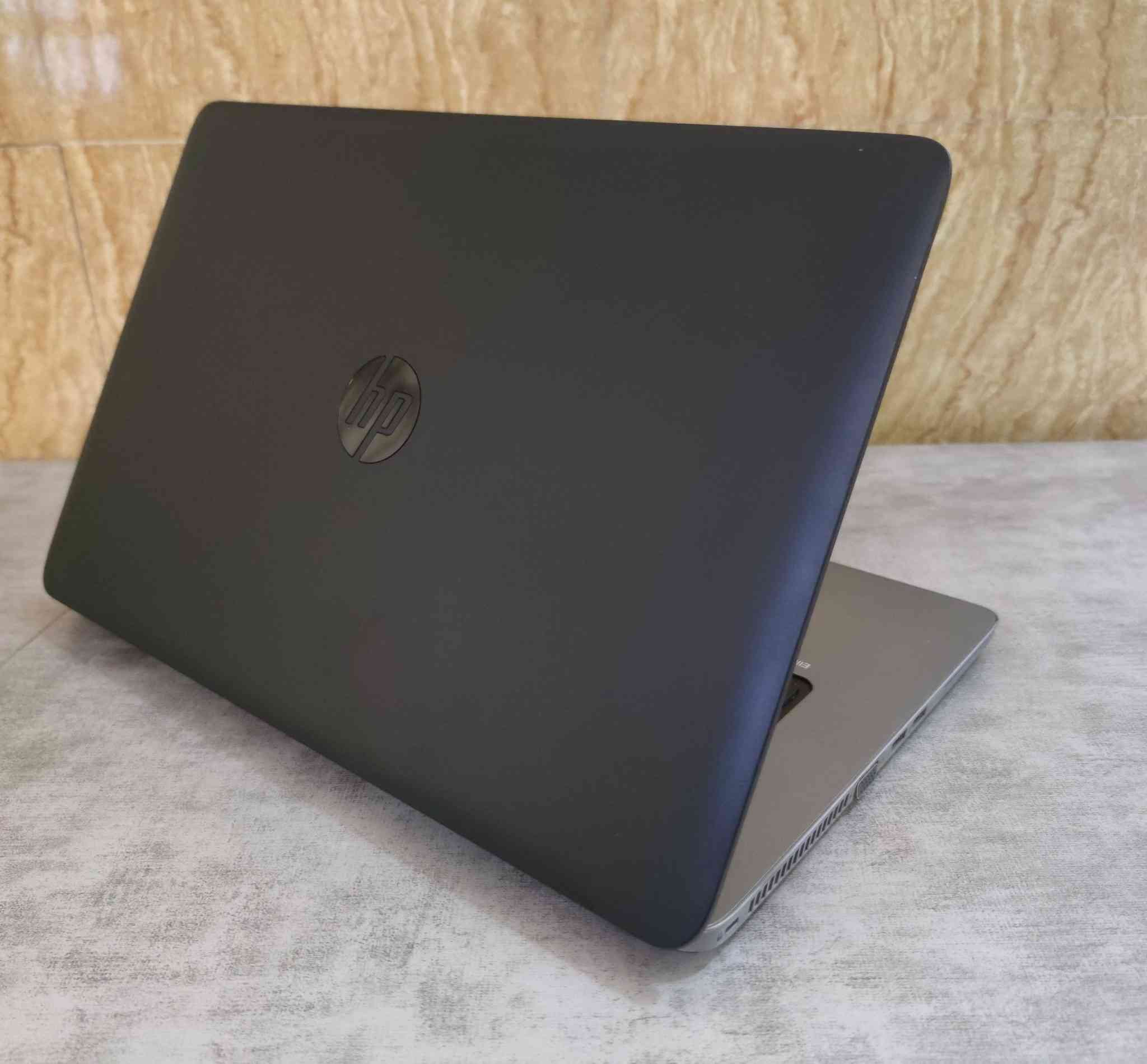 لابتوب من شركة hp 💻
المعالج كوراي7  intel

الجيل الرابع 4th

الرام 8 كيكا 

الهارد  256 SSD كيكا 

حجم الشاشه 15.6 انج بدقة عالية full HD 1920X1080

كارت شير بحجم 4كيكا 

كارت خارجي حجم 1 كيكا نوع AMD Radeon 

كيبورد ضوئي عربي انكليزي ليزري 

ويندوز 10برو 64 بت

نظافه الابتوب 98 

العنوان النجف ،متوفر توصيل


**إذا كنت صاحب هذا الإعلان وتريد حذفه لأي سبب، رجاءا أرسل رسالة إلى الدعم الفني**