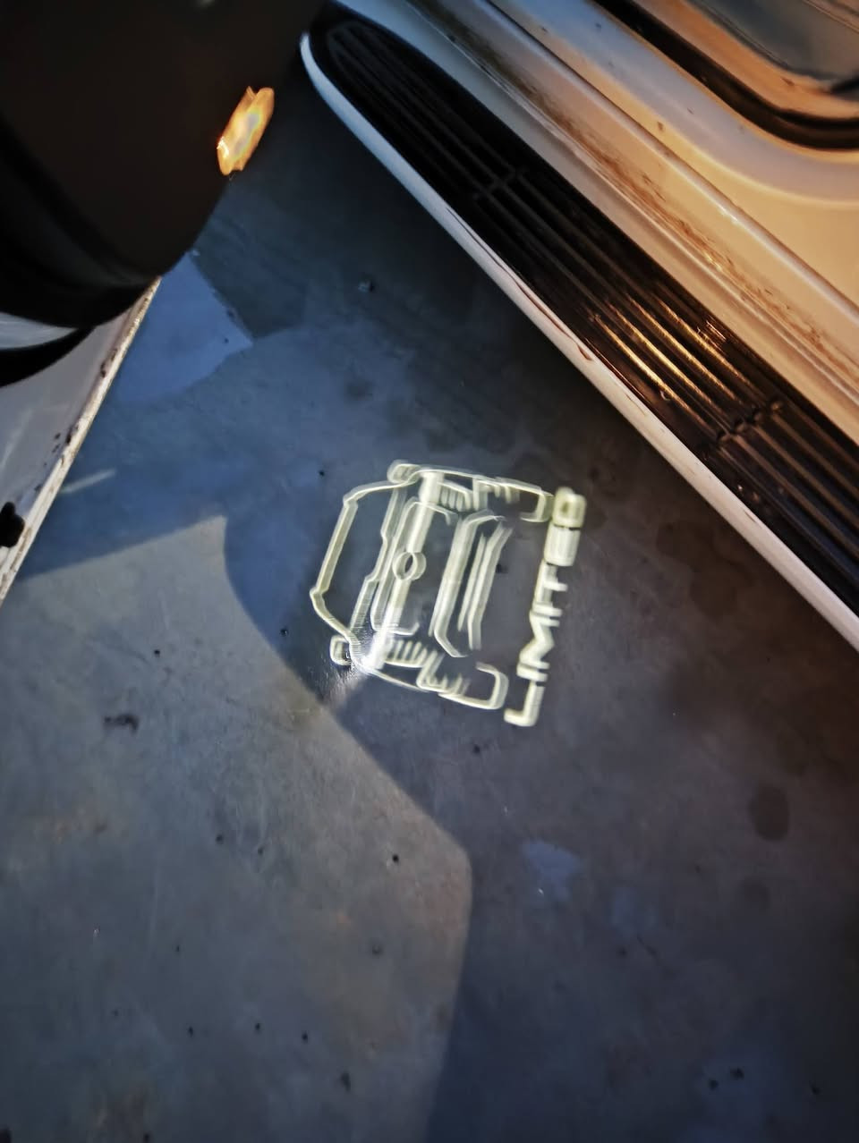 سلام عليكم لاندكروزر 2024 السيار ماشي 52 فول مواصفات كامرات 360 المتد رقم اربيل  بيه كتاب تضليل  مغلفpbf شحن لاسلكي  تحديد مسار  نظام ابل كار بلي كشن جلد تدفه تبريد  كشن   هند بريك بصم  حساست امامي خلفي سيار بسمي تريد تحويل أو وكالة  مري شفط  شاشات خلفي مع سماعات بصمات 2  السيار مكانه كركوك  السعر 725بيها مجال الاتصال عل رقم ***********
