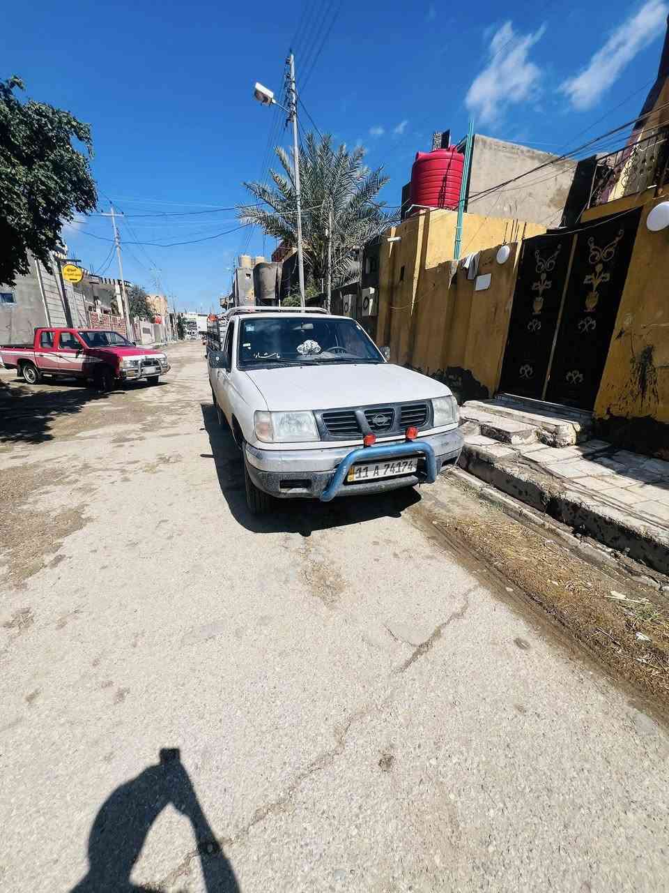 نيسان 2002سياره حلوه وجاهزه من كلشي اي نقص مابيهه محرك كير كسل كله شرط رقم بغداد امداور ثاني يوم ما متواجد عل فيس للاستفسار اتصل***********
