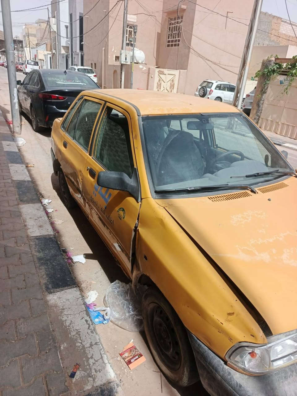 سياره سايبه تشتغل ابيع هلموجود راعيه موجود اتصل على هذا الرقم *********** سعره 10 ورقات
