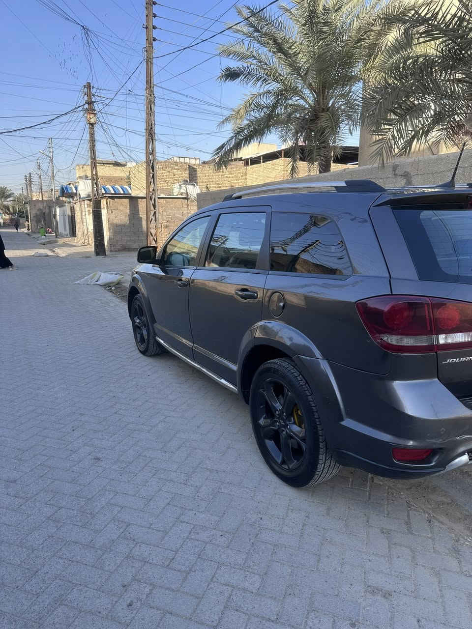 دوج جورني موديل 2020
محرك 2400 كروز رود رقم بغداد السيارة باسمي
ثاني يوم تحويل السيارة جاهزة شرط ترايك للبصرة 
مكاني بغداد السعر 140 ورقه بيها مجال 
رقم التلفون ***********
