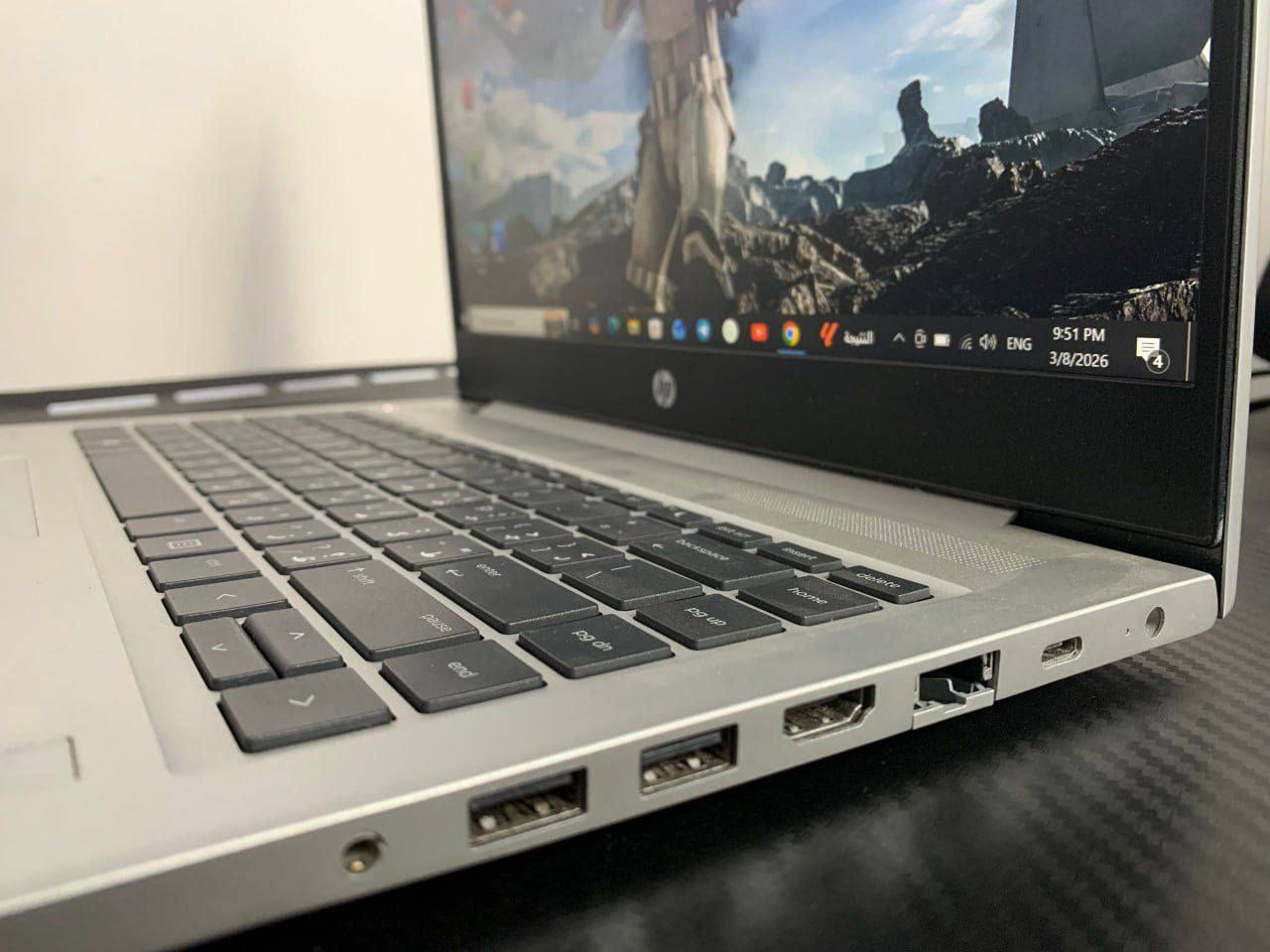 لابتوب للبيع Hp probook 445 G7
‏
‏لابتوب راقي، مناسب للدراسة والبحوث والتصميم والمونتاج (الادوبي) ومناسب للبرانج الهندسية مثل الاوتكاد وغيره  ...وايضا مواصفاته قوية للالعاب وينطيك سلاسة وفريمات عالية (تتونس✨) ، نظافة 99% 
‏
‏المعالج/  Ryzen 5 4500U بقوة كواري 7 الجيل 10
‏كرت الشاشة / AMD RADEON VEGA 6 - 6GB SHARE 
‏الرام / 8GB DDR4 
‏التخزين / 256GB SSD M.2 
‏شاشة دقة عالية / 14.1 INCH FHD SCREEN 
‏
‏ملحقاته كاملة
‏شاحنتة الاصلية
‏ماوس
‏ماوس باد
‏حقيبة خاصة 
‏
‏السعر 360 الف / ضماان✨ 10 ايام استبدال في حال وجود اي مشكلة او خلل 🩵
‏
‏يتوفر توصيل لكل مناطق العراق
‏
‏راسلني ماسنجر
‏واتساب / ***********
