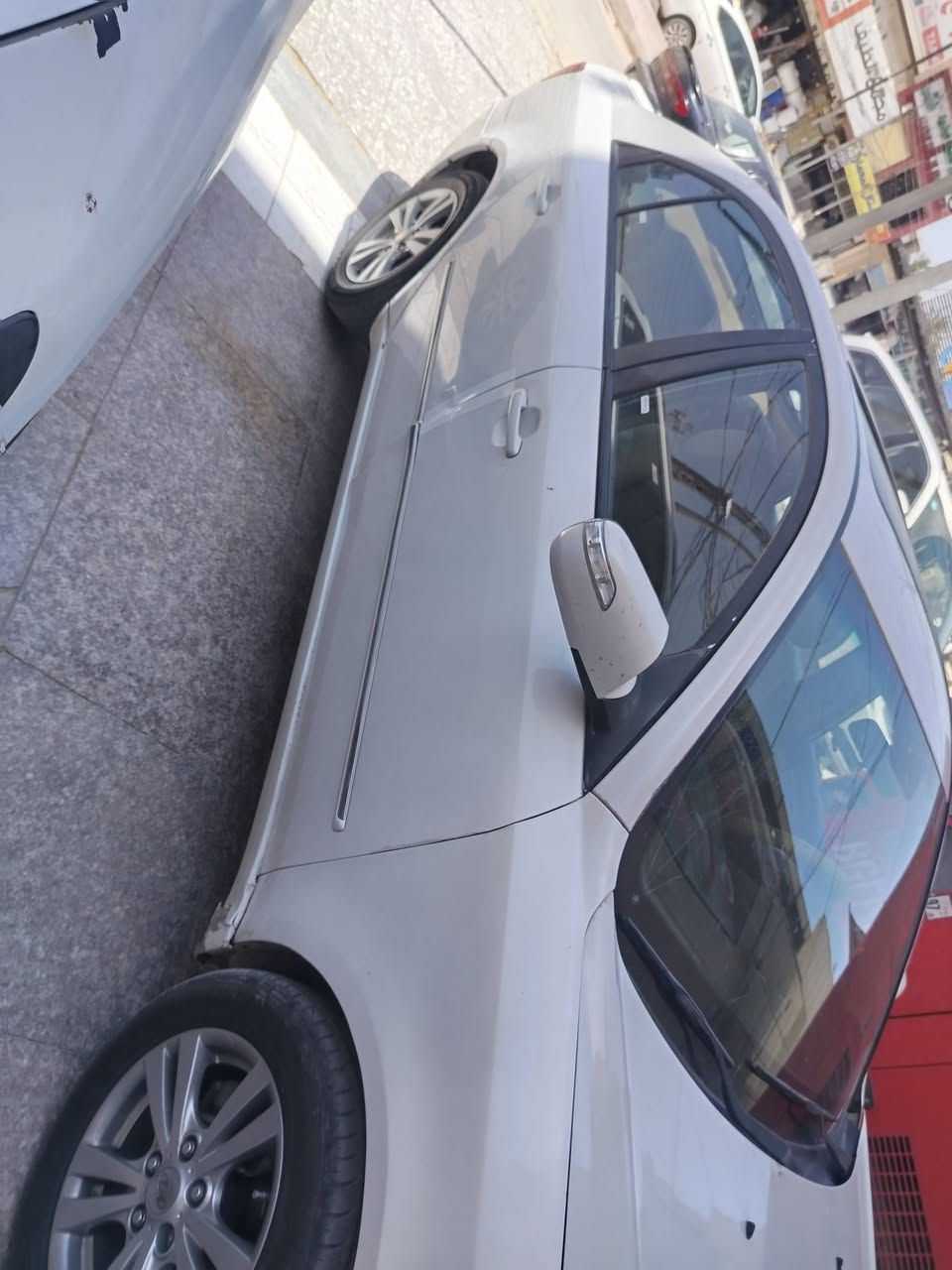 سلام عليكم سوناتا موديل 11خليجيه بيه جاملغ وبنيد حادث والباقي مكفول رقم أربيل تريد تحويل تريد وكاله تخم تاير جديد كير مكينه مكفولات تبريد ثلج السياره كامله عله اخر حبايه مكاني كربلا *********** السعر 112وبيه مجال بسيط
