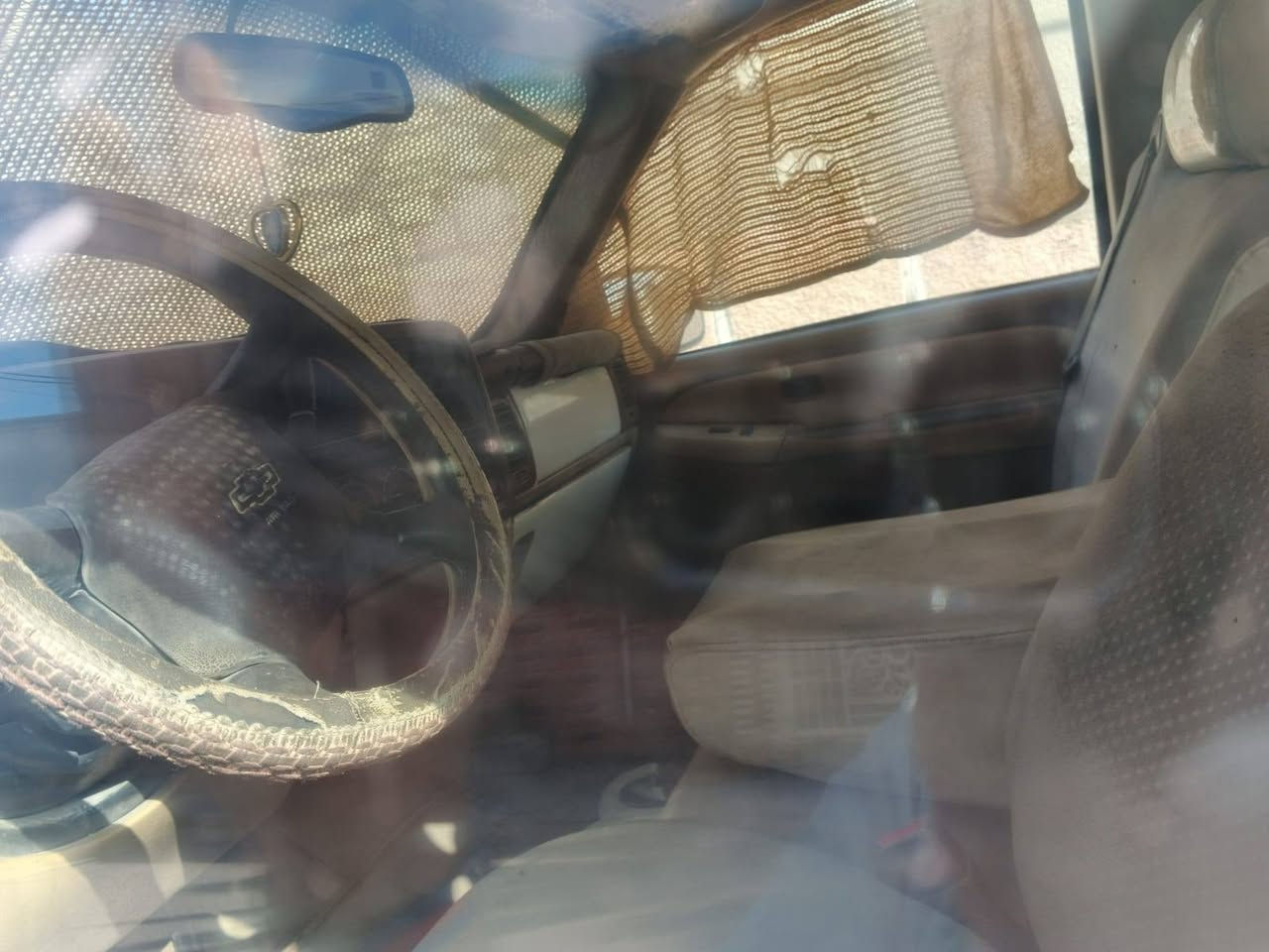 بهبهان موديل 2000 تبريد شغال تخم تاير جديد سيارة بيها خط وبحث خطها الرفاعي نهضة السعر75وبيها مجال الاتصال على هذا الرقم***********
