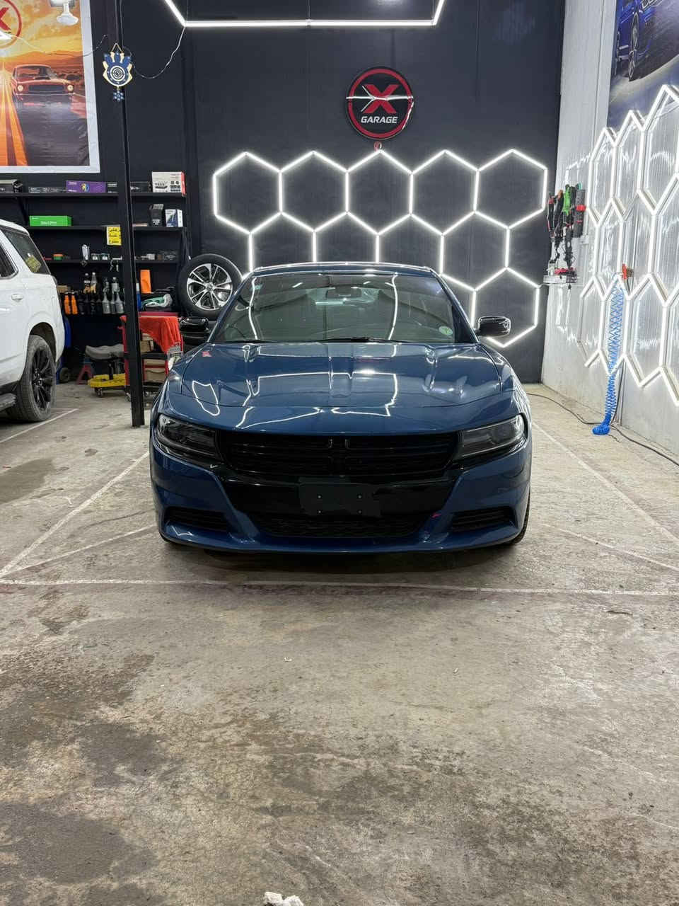 السلام عليكم جارجر موديل 2020 اصل بدون ايرباك رقم بغداد بسمي مكانه ناصريه مركز السعر 230      للاتصال علئ الرقم   ***********
